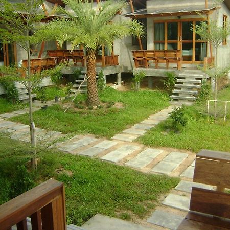 Phangan Palm Beach Resort&Restaurant Ko Pha Ngan Bagian luar foto
