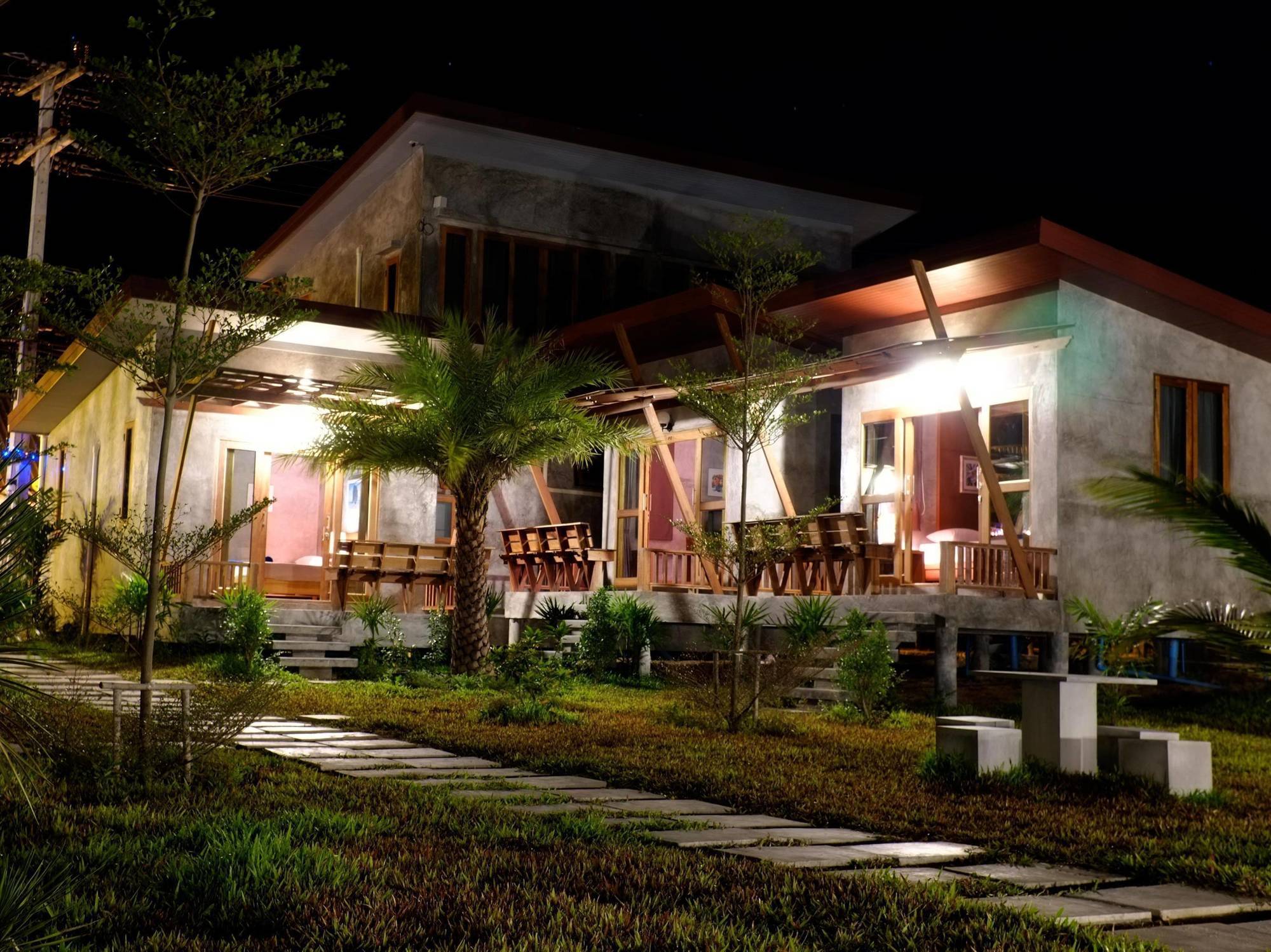 Phangan Palm Beach Resort&Restaurant Ko Pha Ngan Bagian luar foto