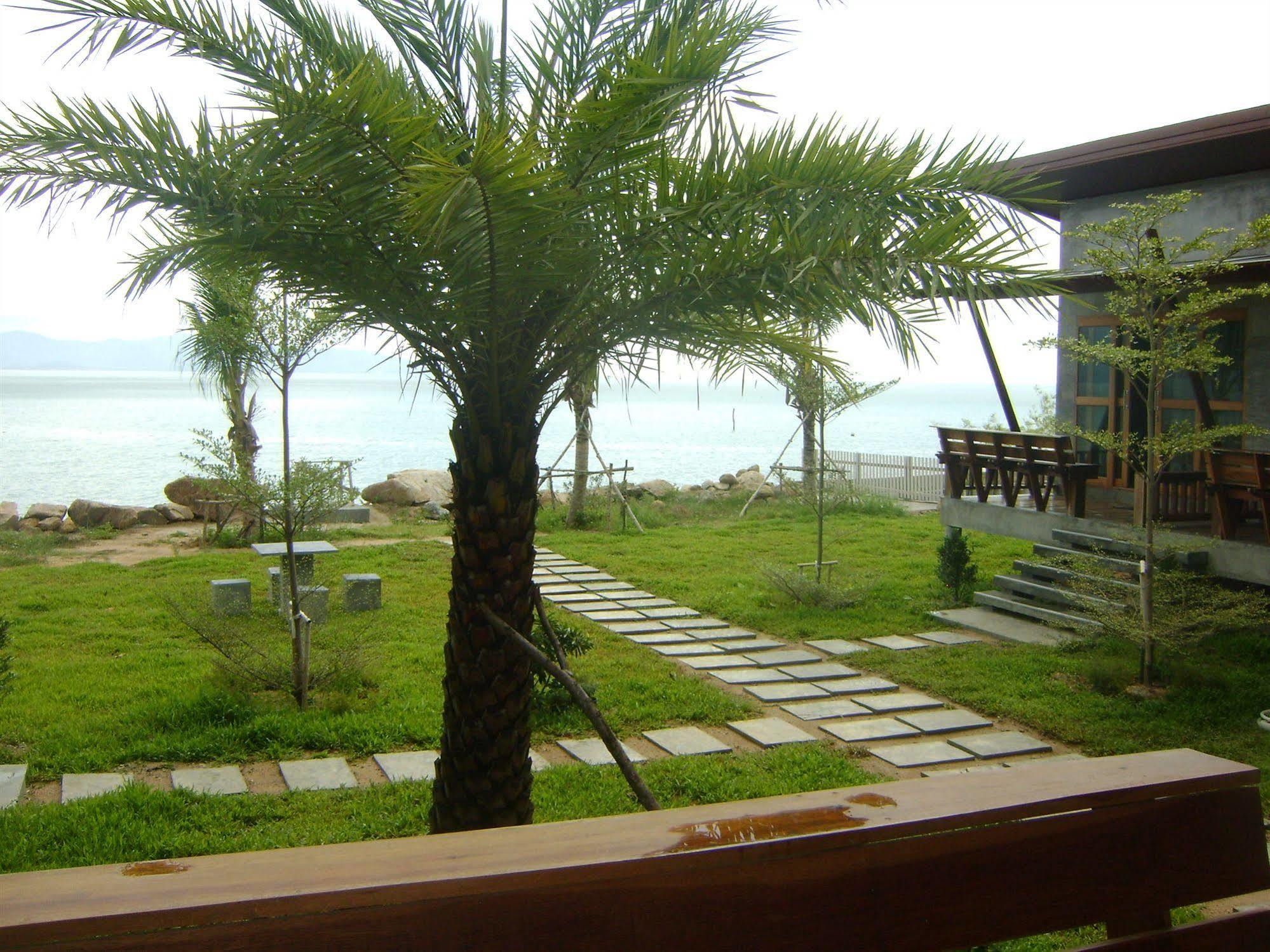 Phangan Palm Beach Resort&Restaurant Ko Pha Ngan Bagian luar foto
